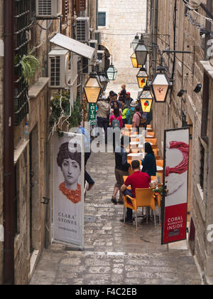Dubrovnik Croatie, de la vieille ville 'Stari Grad' est plein de petites rues, ruelles et escaliers un pittoresque site du patrimoine mondial de l'UNESCO Banque D'Images