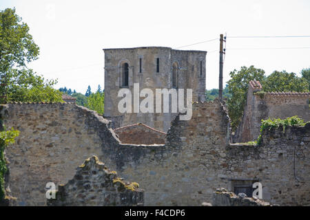 Le village en ruines de Oradour-Sur-Glane en France où 642 de ses habitants, dont des femmes et des enfants, ont été massacrés Banque D'Images