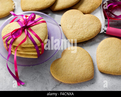 Sugar cookies en forme de coeur Banque D'Images