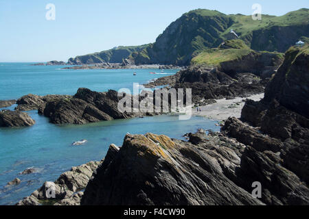 N..DEVON ILFRACOMBE ; littoral rocheux ; BEACH ET CAPSTONE HILL Banque D'Images