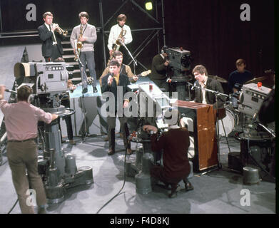 ERIC BURDON sur chant avec Alan prix sur des claviers sur prêts,,aller à ! À propos de 1967. Photo Tony Gale Banque D'Images