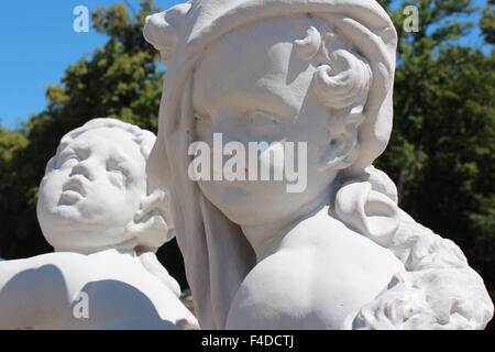 La sculpture Baroque rococo au Palais de Wilanów à Varsovie, Pologne Banque D'Images