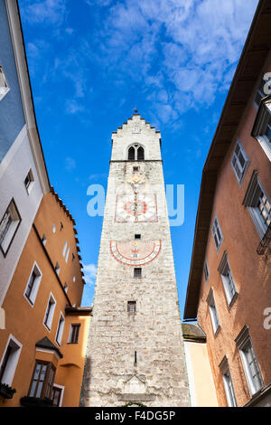 Vipiteno (Sterzing), Zwoelferturm tower (Torre delle dodici), l'emblème de Sterzing. Le Tyrol du Sud, Italie. Banque D'Images