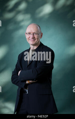 James Robertson, l'écrivain écossais, romancier et poète, à l'Edinburgh International Book Festival 2015. Edimbourg, Ecosse. 23 août 2015 Banque D'Images