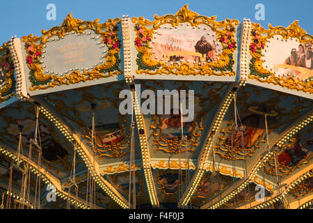 Détail de l'Oscillation Ride à Morey's Piers et parc aquatique en bord de mer, Wildwood, New Jersey, USA Banque D'Images