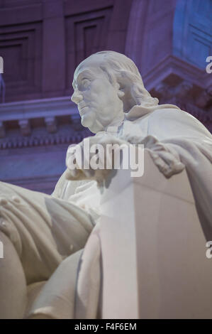 USA, Pennsylvania, Philadelphia, le Franklin Institute, statue de Benjamin Franklin Banque D'Images