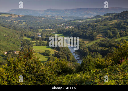 La vallée de la Wye près de Builth Wells à la Montagne Noire, au sud de Brecon Beacons gamme Powys Pays de Galles UK Banque D'Images