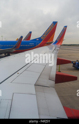 Southwest Airlines avion quitter l'aéroport de Baltimore Banque D'Images