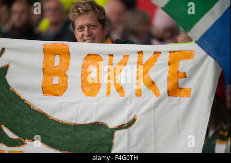 Le stade de Twickenham, London, UK. 17 octobre, 2015. Pays de Galles défait par l'Afrique du Sud au premier trimestre dernier match de la Coupe du Monde de Rugby 2015, score final de galles 19 - 23 Afrique du Sud. Credit : sportsimages/Alamy Live News Banque D'Images