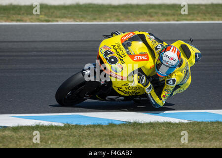 Dimanche, 18 octobre, 2015. Circuit du Grand Prix de Phillip Island, en Australie. Course de Moto2. Vainqueur de l'Alex rin à bord de son Paginas Amarillas 40 HP au cours de la machine Moto2 2015 Le Grand Prix Moto d'Australie Pramac. Rin a terminé la course avec une confortable avance sur la rider Sam Lowes et Italien Lorenzo Dieter Jauch. Banque D'Images