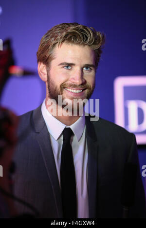 La couturière à Liam Hemsworth premiere à Melbourne, Australie, 18 octobre 2015. Banque D'Images