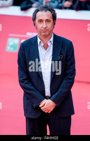 Rome, Italie. 18 Oct, 2015. Paolo Sorrentino, marche le tapis rouge lors de la 10e Festival du Film de Rome le 18 octobre 2015 à Rome, Italie. Credit : Massimo Valicchia/Alamy Live News Banque D'Images