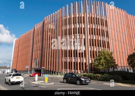 Whalebridge Location Parking Immeuble, Islington Street, Swindon, Wiltshire, Angleterre, Royaume-Uni Banque D'Images