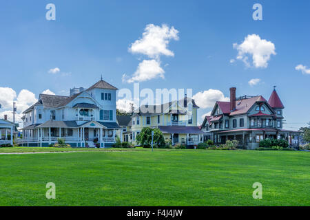 Maisons colorées à Oak Bluffs sur Marthas Vinyard Banque D'Images