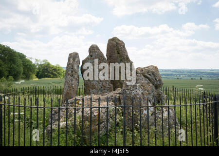 Whispering Knights, le Rollright Stones, sur la frontière Warwickshire Oxfordshire, Angleterre, Royaume-Uni, Europe Banque D'Images