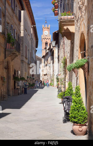 Pienza, Val d'Orcia (Val d'Orcia), site du patrimoine mondial de l'UNESCO, la province de Sienne, Toscane, Italie, Europe Banque D'Images