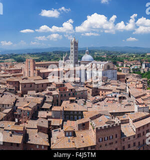 Vieille ville avec la Cathédrale Santa Maria Assunta, Sienne, Site du patrimoine mondial de l'UNESCO, la province de Sienne, Toscane, Italie, Europe Banque D'Images