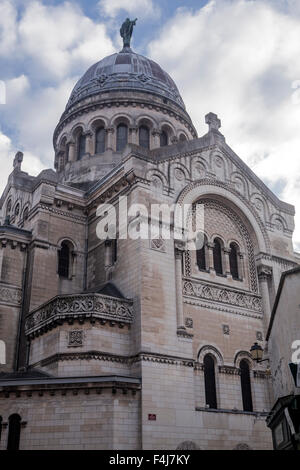 La Basilique de Saint Martin à Tours, Indre et Loire, France, Europe Banque D'Images