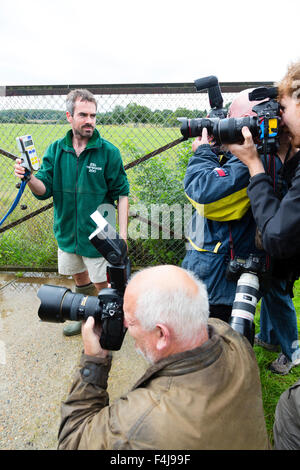 Le zoo de Whipsnade, Bedfordshire, Royaume-Uni, le 26 août 2015. Photographes à un photocall pour le zoo de Whipsnade annuel de la pesée. Banque D'Images