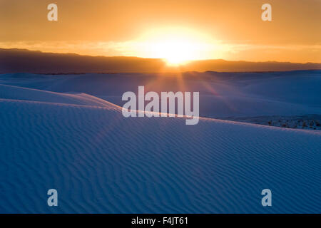 Coucher de soleil sur White Sands National Monument Banque D'Images