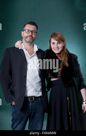 Rob Davis & Karrie Fransman, dessinées d'artistes, à l'Edinburgh International Book Festival 2015. Edimbourg, Ecosse. 28 août 2015 Banque D'Images