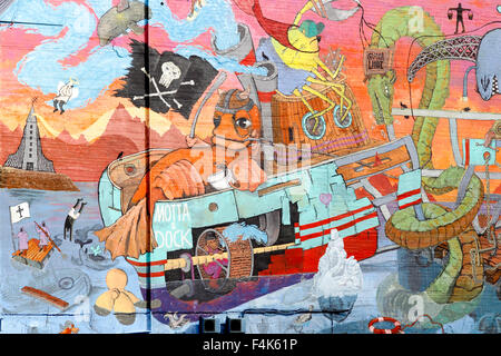 Peinture murale couvrant le côté d'un immeuble Reykjavik Islande Banque D'Images