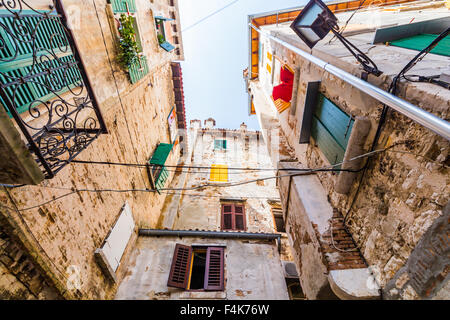 Détails de l'architecture de Rovinj, en Croatie, avec un vieux bâtiment Banque D'Images