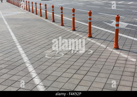 Ciclyng urbain lane, piste cyclable, piste cyclable, piste cyclable Banque D'Images