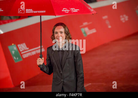 Rome, Italie. 18 Oct, 2015. Un événement de tapis rouge pour le film 'Freeheld" à l'actrice Ellen Page lors de la 10ème édition de "fête du cinéma" à Rome. © Davide Fracassi/Pacific Press/Alamy Live News Banque D'Images