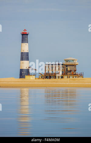 Light House et accomondations à Pelican Point Lodge, Walvis Bay, Namibie, Afrique du Sud Banque D'Images