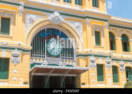 General Post Office construit entre 1886-1891 et est maintenant une attraction touristique dans le centre-ville de Ho Chi Minh, Vietnam Banque D'Images