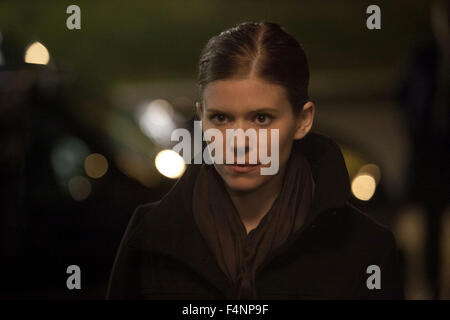 Château de cartes est une série télévisée américaine créée et produite par Beau Willimon. C'est une adaptation de la BBC, la mini-série du même nom et est basé sur le roman de Michael Dobbs. Cette photo est pour un usage éditorial uniquement et est l'auteur de la société film et/ou le photographe attribué par le film ou la société de production et ne peut être reproduite que par des publications dans le cadre de la promotion du film ci-dessus. Un crédit obligatoire pour l'entreprise de film est nécessaire. Le photographe devrait également être portés lorsqu'il est connu. Banque D'Images