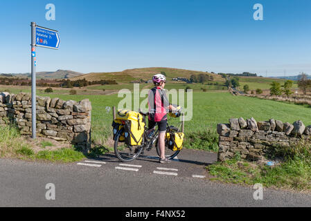 Le cyclotourisme sur la national cycle Network (NCN) Route 72 Banque D'Images