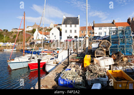 La lumière du matin sur le port, dans le petit village de pêcheurs de Crail dans l'East Neuk de Fife, Scotland UK Banque D'Images