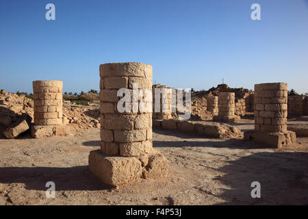 Les restes de règlement de la ville et le port d'encens d'Al-Baleed, du patrimoine culturel mondial de l'Unesco, Salalah, Oman Banque D'Images