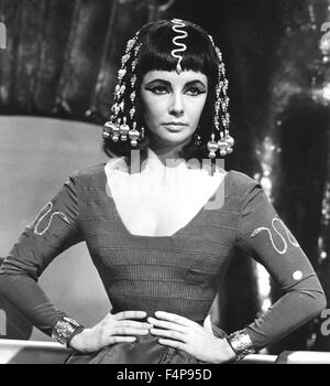 Elizabeth Taylor / Cleopatra 1963 réalisé par Joseph Mankiewicz L. Banque D'Images