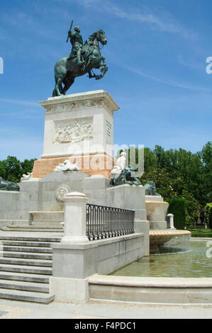 Espagne, Madrid, Oriente, Felipe IV Fontaine Monument Banque D'Images