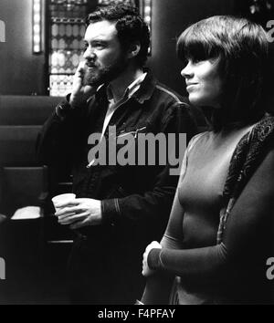 Sur l'ensemble, Alan Pakula et Jane Fonda / Klute / 1971 réalisé par Alan J. Pakula Banque D'Images