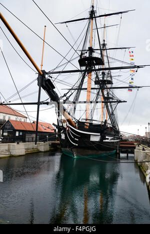 HMS Trincomalee fait maintenant partie du Musée National de la Marine royale de la famille. Banque D'Images