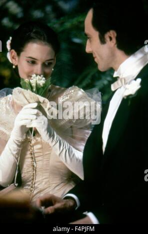 Winona Ryder et Daniel Day-Lewis / l'âge d'Innocence / 1993 réalisé par Martin Scorsese [Colombie-Britannique] Photos Banque D'Images