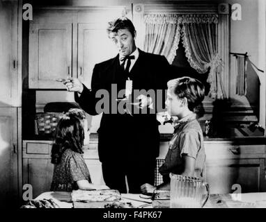 Sally Jane Bruce, Robert Mitchum et Billy Chapin / La Nuit du chasseur / 1955 réalisé par Charles Laughton [United Artists] Banque D'Images