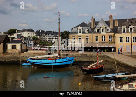 France, Bretagne, Auray, Vieille Ville au port, Waterfront Banque D'Images