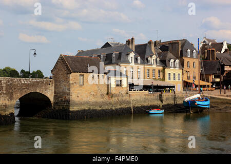 France, Bretagne, Auray, Vieille Ville au port, Waterfront Banque D'Images