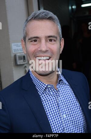 New York, NY, USA. 21 Oct, 2015. Andy Cohen dehors et environ pour la célébrité Candids - WED, New York, NY, le 21 octobre 2015. Credit : Derek Storm/Everett Collection/Alamy Live News Banque D'Images