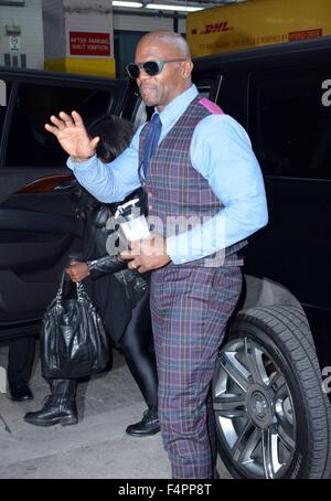 New York, NY, USA. 21 Oct, 2015. Terry Crews dehors et environ pour la célébrité Candids - WED, New York, NY, le 21 octobre 2015. Credit : Derek Storm/Everett Collection/Alamy Live News Banque D'Images