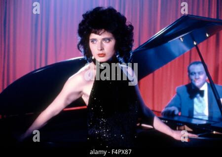 Isabellla Rossellini and Kyle MacLachlan / Blue Velvet / 1986 directed by  David Lynch [De Laurentiis Entertainment Group] Stock Photo - Alamy