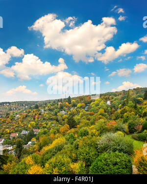 Vue de la ville de Stuttgart, Allemagne. L'automne paysage de ville européenne Banque D'Images