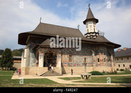 Monastère Sucevita est un couvent orthodoxe de l'est situé dans la partie nord-est de la Roumanie. Il a été construit en 1585 et en 2010 Banque D'Images