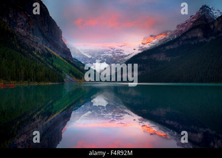 Le lac Emerald, Yoho, Jasper, parc national, la Colombie-Britannique, l'été, coucher de soleil, lac, province, pont naturel, Canyon, canyonwater Banque D'Images