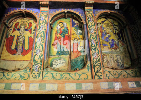 L'église ronde de la région Amhara, Azoa Mariam sur la péninsule Zeghie dans le lac Tana, ou Tsanalake Dembealake, peintures murales Banque D'Images